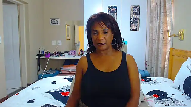 Snapshot of Hotgrannyx chatting on March 12, 12:36 pm Hotgrannyx online show from March 12, 12:36 pm