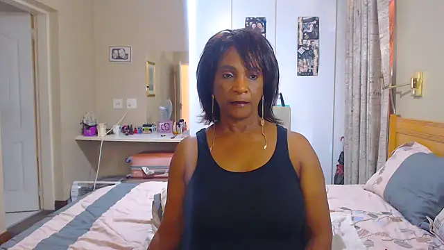 Snapshot of Hotgrannyx chatting on March 23, 6:47 am Hotgrannyx online show from March 23, 6:47 am