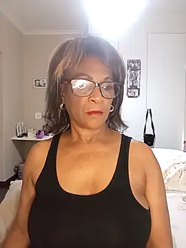 Snapshot of Hotgrannyx chatting on September 9, 9:53 am Hotgrannyx online show from September 9, 9:53 am