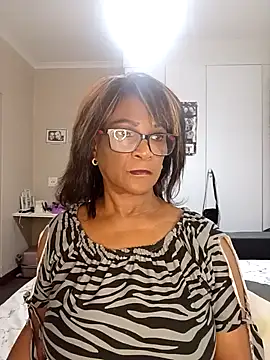 Snapshot of Hotgrannyx chatting on September 17, 8:38 am Hotgrannyx online show from September 17, 8:38 am
