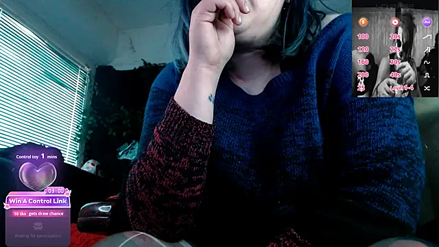 Psychobitch7 online show from May 1, 9:25 am