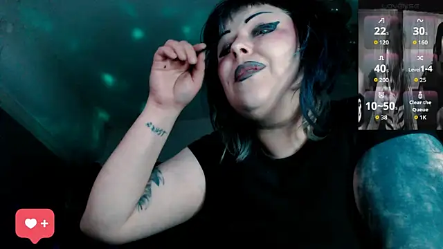 Psychobitch7 online show from June 11, 6:17 pm