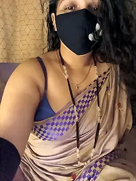 Snapshot of Rising_Smiler chatting on March 2, 6:15 pm Rising Smiler online show from March 2, 6:15 pm