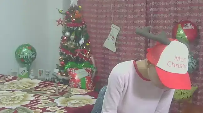 hotSANDRA STARR online show from December 14, 2:56 am