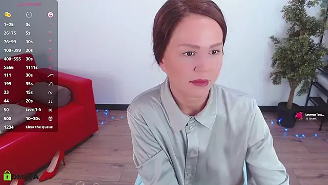 VickyGolden online show from August 2, 5:17 am