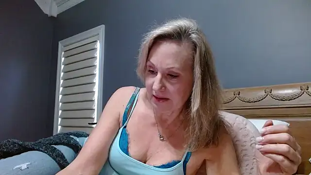Lisaisluscious online show from January 26, 3:03 pm