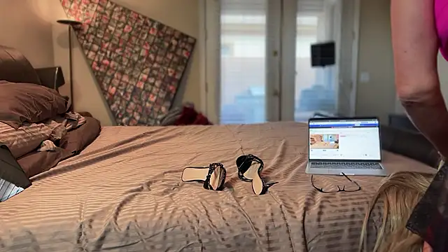 My secret01 online show from January 27, 11:22 pm