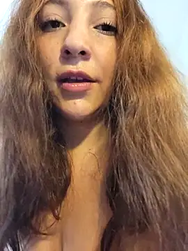 VickyHoult online show from March 16, 9:58 pm