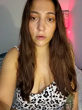 VickyHoult online show from September 14, 9:47 pm