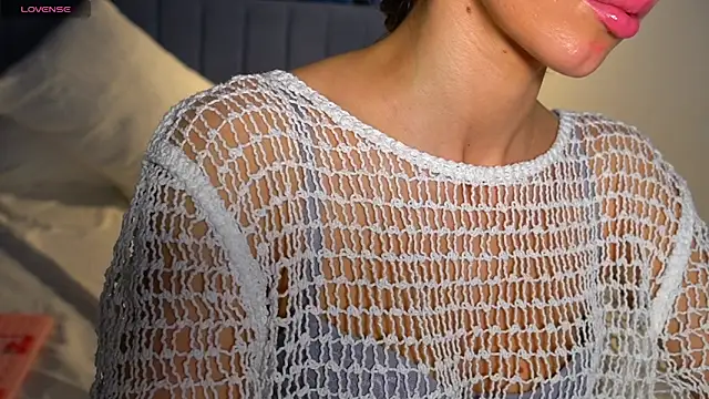 Snapshot of Danielle_Thomas chatting on February 27, 2:06 pm Danielle Thomas online show from February 27, 2:06 pm