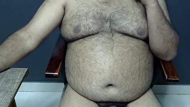 hairysubcub 70 online show from February 17, 1:21 pm