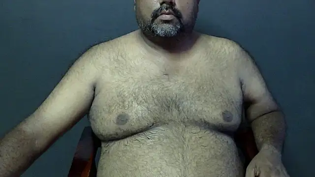 Snapshot of hairysubcub_70 chatting on September 20, 8:04 am hairysubcub 70 online show from September 20, 8:04 am
