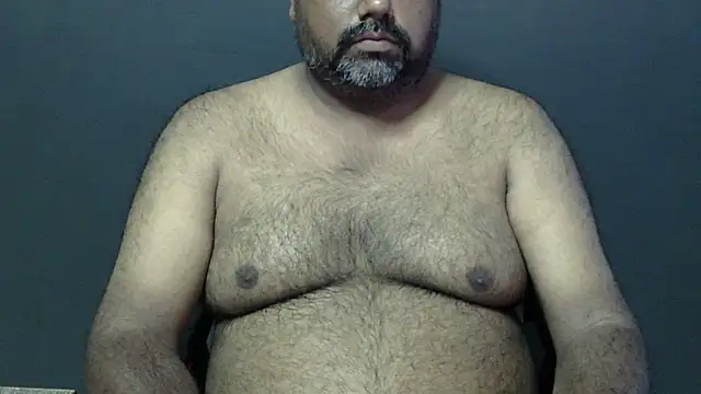 Snapshot of hairysubcub_70 chatting on September 25, 7:23 am hairysubcub 70 online show from September 25, 7:23 am
