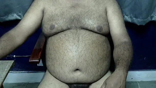 Snapshot of hairysubcub_70 chatting on October 13, 7:47 pm hairysubcub 70 online show from October 13, 7:47 pm