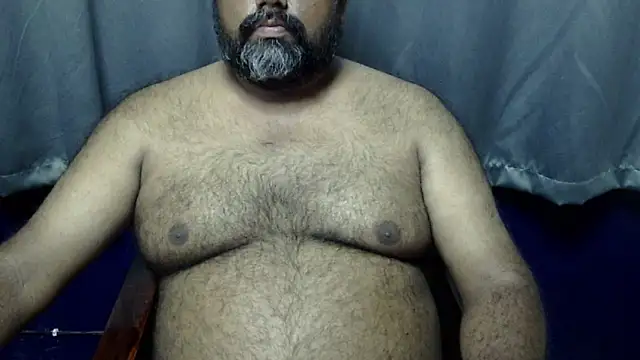 Snapshot of hairysubcub_70 chatting on October 22, 8:25 am hairysubcub 70 online show from October 22, 8:25 am