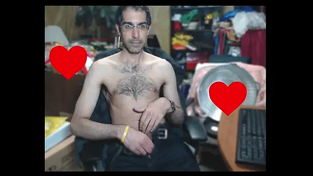 Snapshot of Gsmile1 chatting on January 3, 12:11 am Gsmile1 online show from January 3, 12:11 am