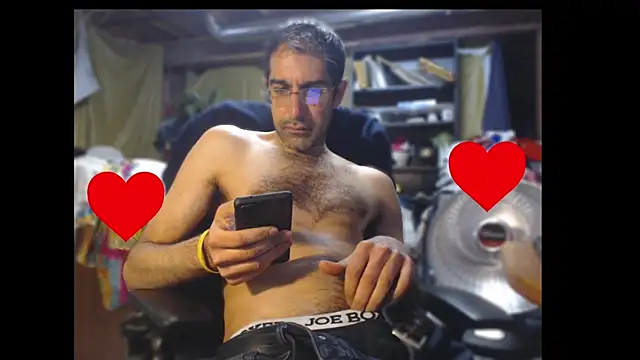 Snapshot of Gsmile1 chatting on March 15, 7:48 pm Gsmile1 online show from March 15, 7:48 pm