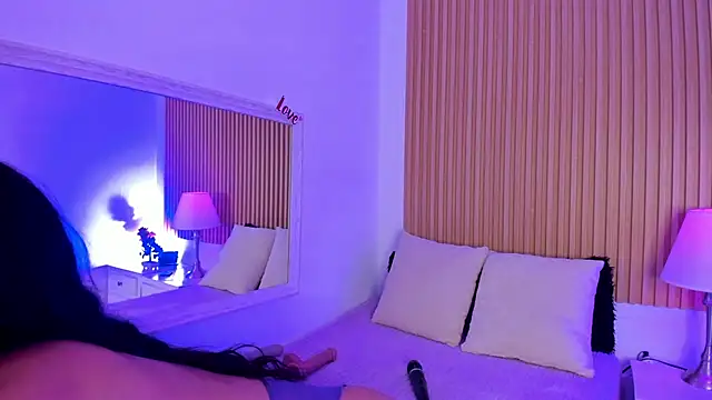 Snapshot of GenesisRuiz chatting on March 12, 6:44 pm GenesisRuiz online show from March 12, 6:44 pm