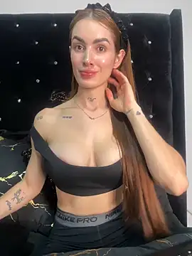 Snapshot of SofiaCarter chatting on December 27, 2:47 am SofiaCarter online show from December 27, 2:47 am