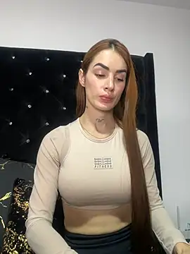 Snapshot of SofiaCarter chatting on January 11, 12:44 am SofiaCarter online show from January 11, 12:44 am