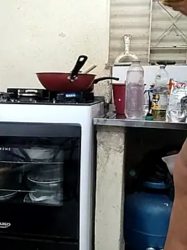 Snapshot of NeydeHotWife chatting on October 7, 5:21 pm NeydeHotWife online show from October 7, 5:21 pm