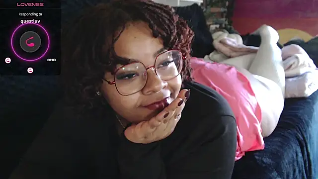 -khayaparker online show from December 20, 7:50 pm