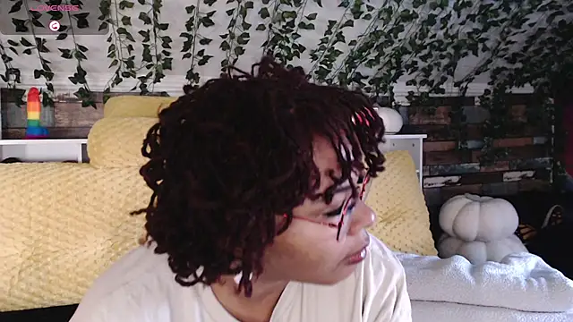 -khayaparker online show from January 12, 1:05 pm