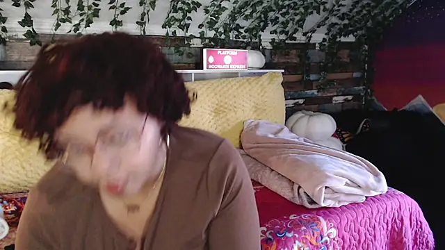 -khayaparker online show from January 20, 1:11 pm