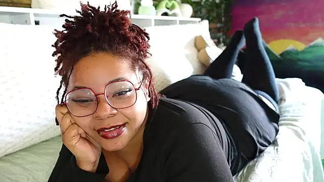 -khayaparker online show from March 3, 7:28 pm