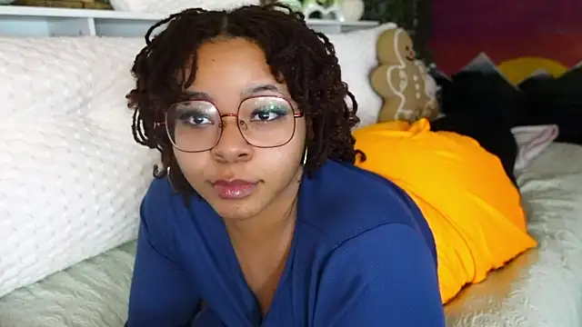 -khayaparker online show from March 9, 10:30 pm