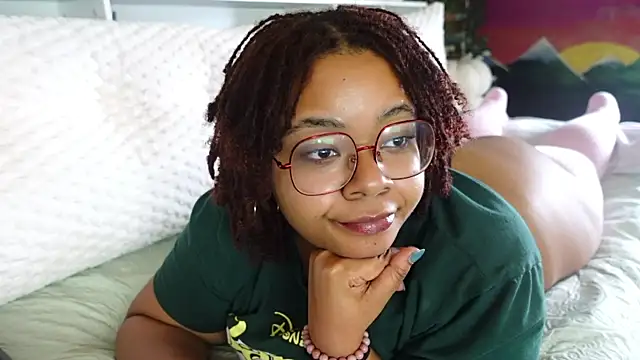 -khayaparker online show from March 15, 3:59 pm