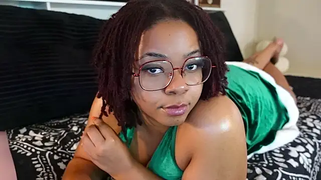 -khayaparker online show from October 31, 4:08 pm