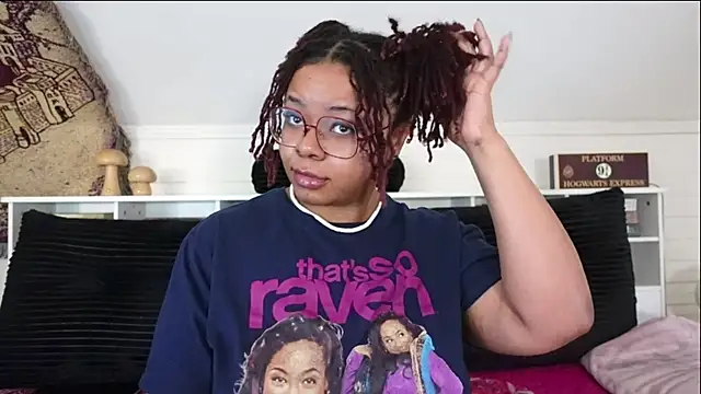 Snapshot of -khayaparker chatting on February 18, 3:41 pm -khayaparker online show from February 18, 3:41 pm