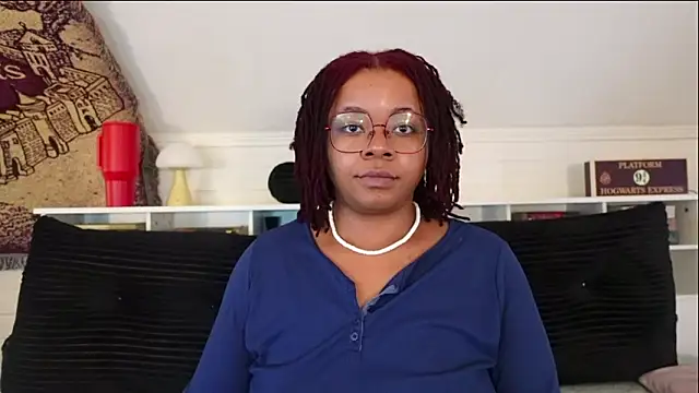 Snapshot of -khayaparker chatting on March 4, 6:03 pm -khayaparker online show from March 4, 6:03 pm