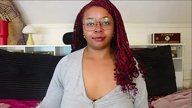 Snapshot of -khayaparker chatting on March 23, 5:55 am -khayaparker online show from March 23, 5:55 am