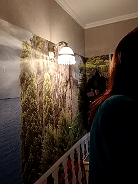 LazyTanukii online show from October 3, 6:54 am