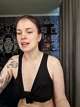 LazyTanukii online show from May 21, 7:15 am