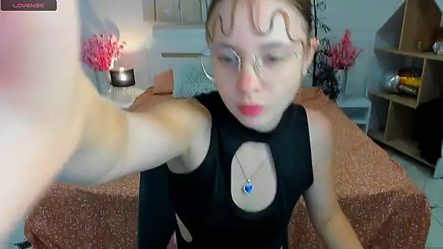 CharmedDoll online show from October 14, 12:17 pm