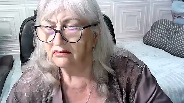 LolkaAlyss online show from May 23, 8:46 pm
