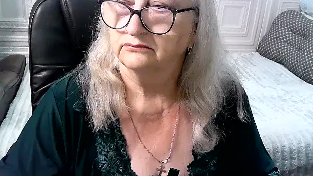 LolkaAlyss online show from June 9, 6:36 am