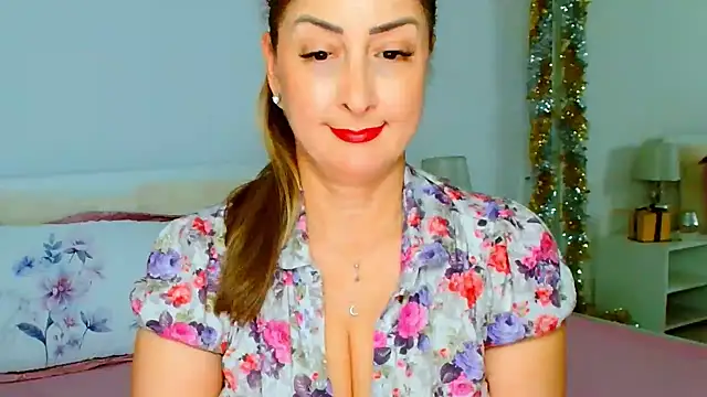 Snapshot of Tyana40 chatting on January 8, 8:38 am Tyana40 online show from January 8, 8:38 am