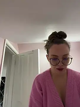 FemDom RubyKnightXXO online show from January 19, 12:50 pm