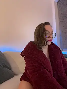 FemDom RubyKnightXXO online show from February 2, 10:17 pm