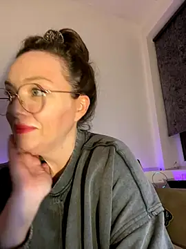 FemDom RubyKnightXXO online show from November 2, 7:27 pm