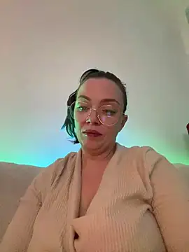 Snapshot of FemDom_RubyKnightXXO chatting on July 28, 8:23 pm FemDom RubyKnightXXO online show from July 28, 8:23 pm