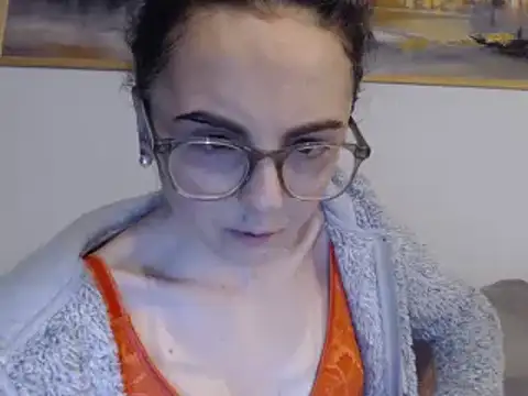 Snapshot of cleophee chatting on February 6, 6:51 am cleophee online show from February 6, 6:51 am