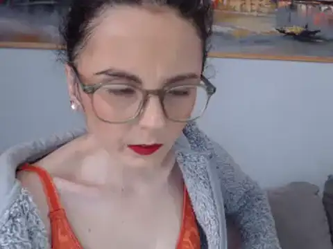 Snapshot of cleophee chatting on February 6, 12:59 pm cleophee online show from February 6, 12:59 pm