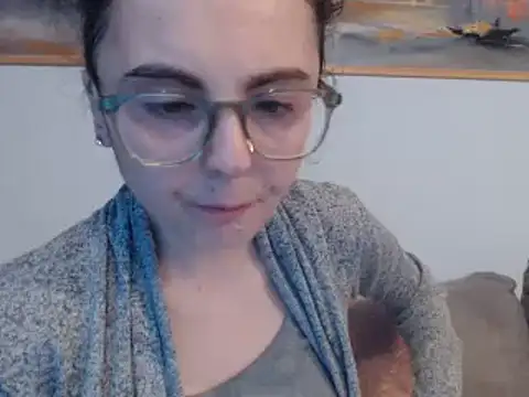 Snapshot of cleophee chatting on February 26, 6:47 am cleophee online show from February 26, 6:47 am