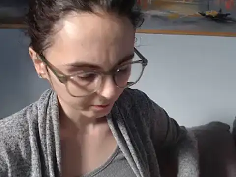 Snapshot of cleophee chatting on February 26, 9:53 am cleophee online show from February 26, 9:53 am