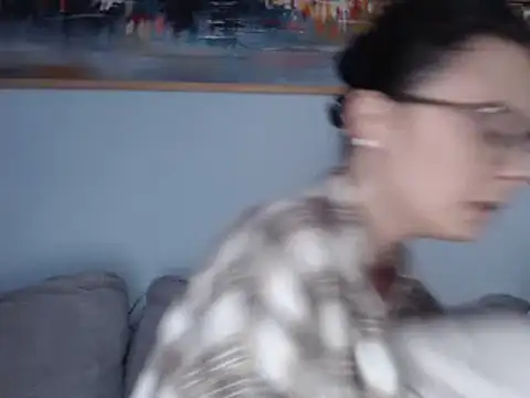 Snapshot of cleophee chatting on March 13, 6:37 am cleophee online show from March 13, 6:37 am